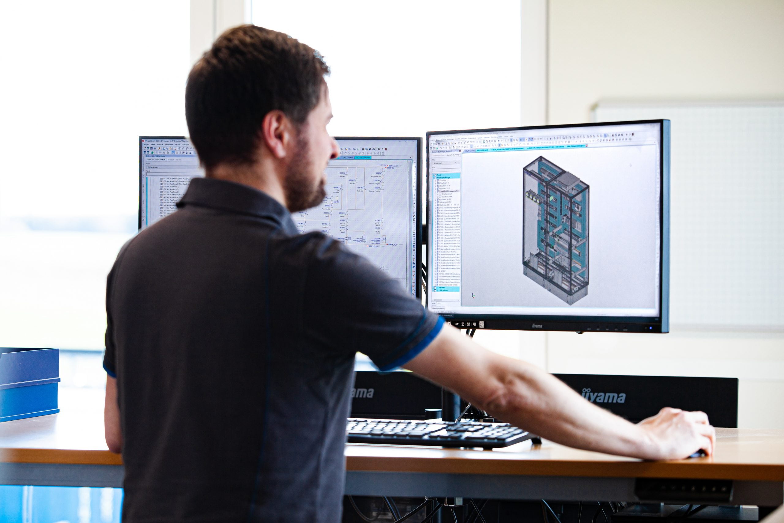 Konstrukteur Elektrotechnik Zahnen Technik